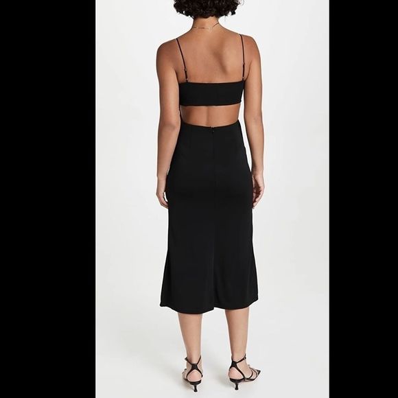 Elegant Black Spaghetti Strap Dress - Picture 4 of 10